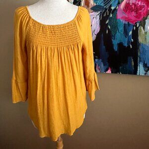 Robert Lewis Golden Rod Bell Sleeved Blouse Women's Size Medium